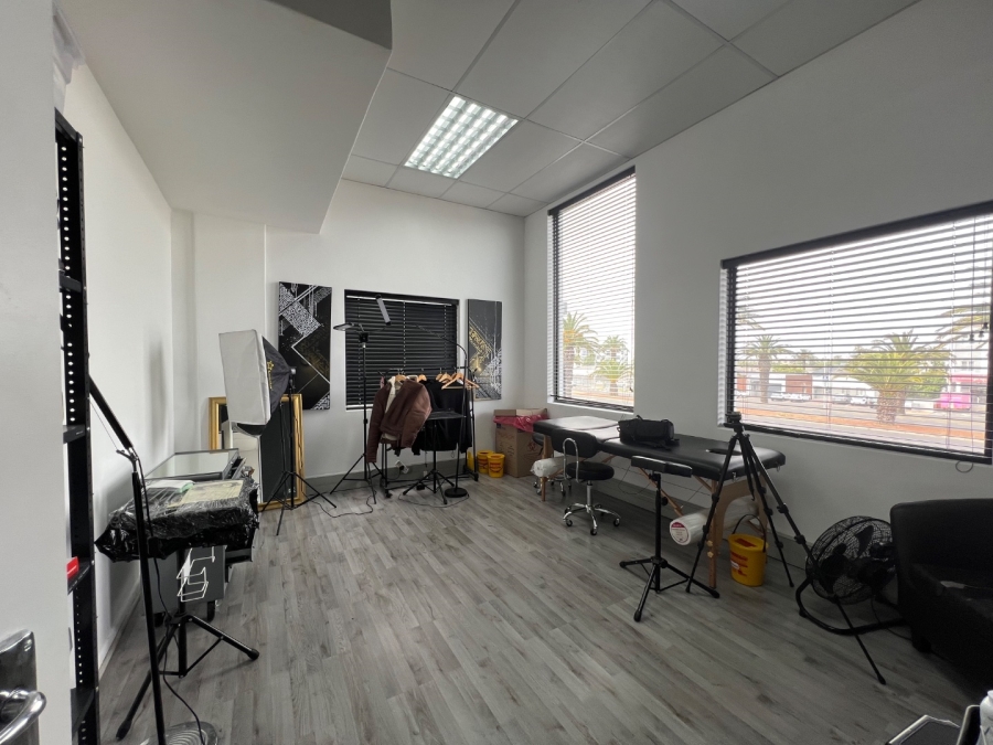 To Let Commercial Property for Rent in Table View Western Cape